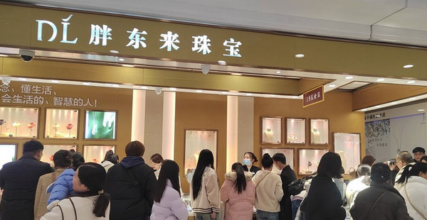 從河南到全國(guó)，胖東來品牌戰(zhàn)略擴(kuò)張的挑戰(zhàn)與機(jī)遇分析