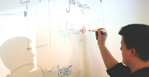 品牌戰(zhàn)略定位規(guī)劃怎么做？制定要注意什么？