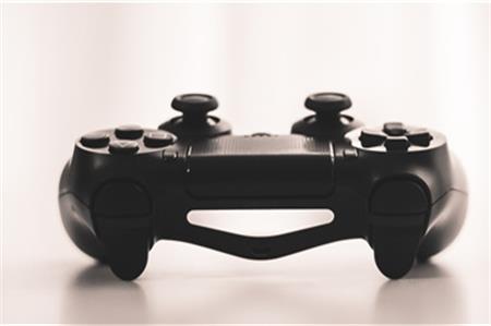 品牌定位是一場(chǎng)游戲，認(rèn)真你就輸了